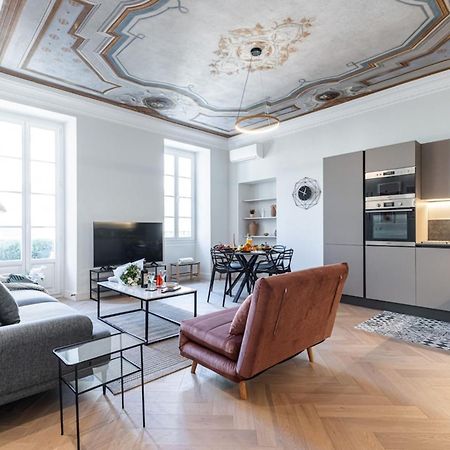 Philibert - Traditional Apart With Historical Fresco Ница Екстериор снимка