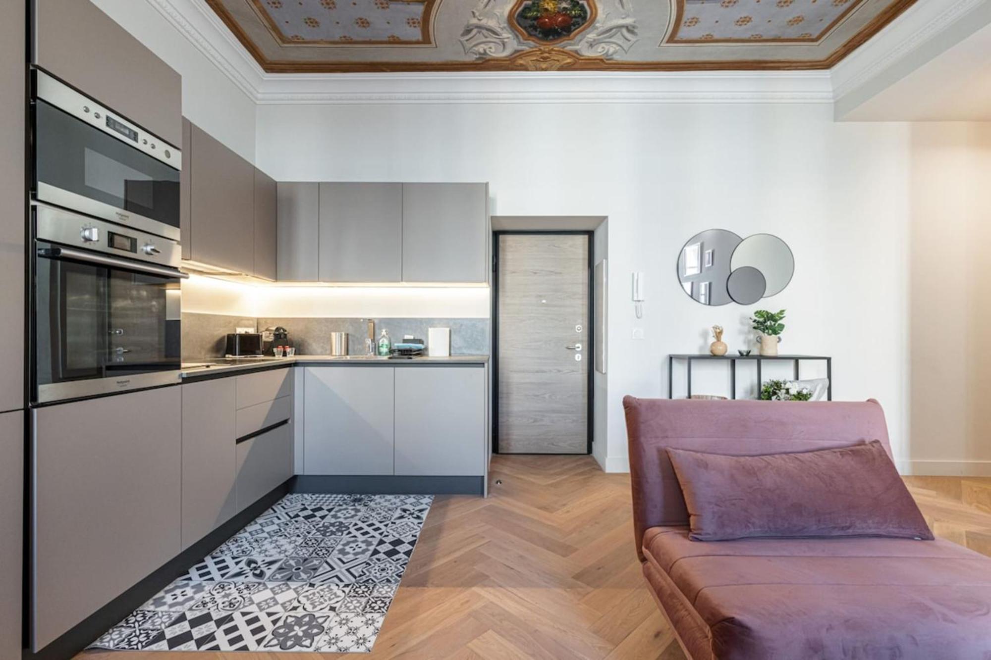 Philibert - Traditional Apart With Historical Fresco Ница Екстериор снимка