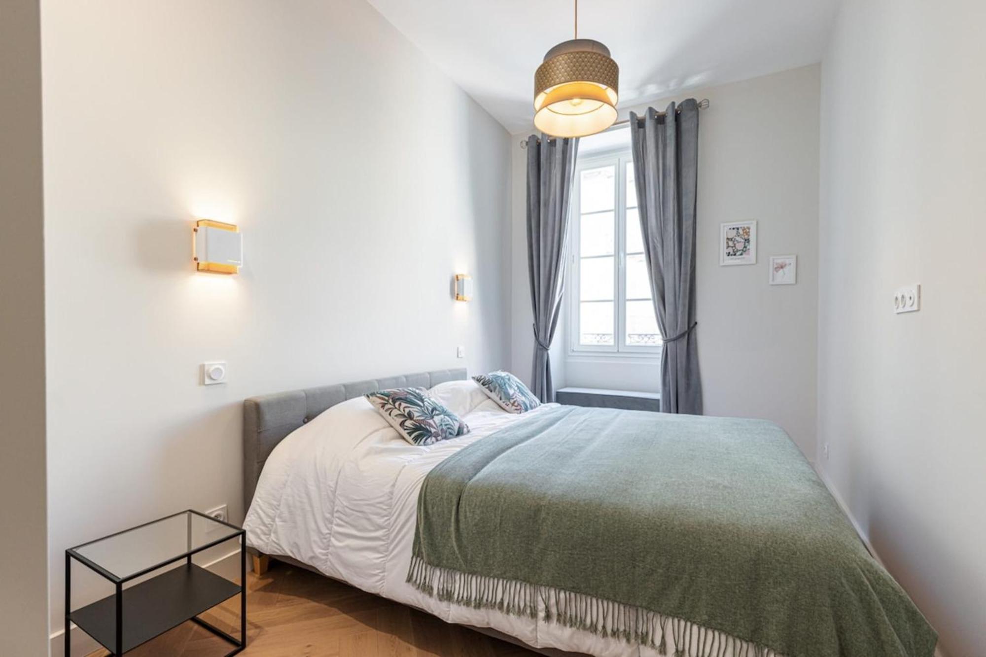 Philibert - Traditional Apart With Historical Fresco Ница Екстериор снимка